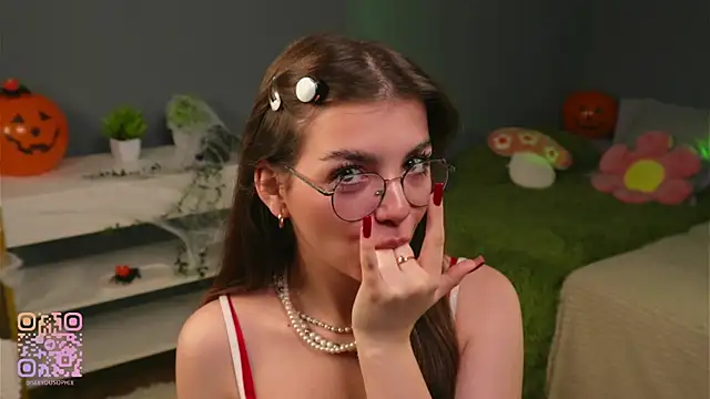 FlairEdgin online show from October 25, 2025, 7:08 pm