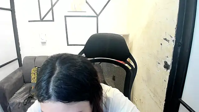 Snapshot of JulietaKane chatting on September 11, 2025, 3:39 am JulietaKane online show from September 11, 2025, 3:39 am