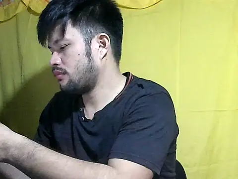 Snapshot of HairyHottestpinoyHandsome chatting on May 31, 2026, 1:29 pm HairyHottestpinoyHandsome online show from May 31, 2026, 1:29 pm