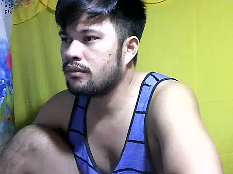 Snapshot of HairyHottestpinoyHandsome chatting on June 2, 2026, 2:19 pm HairyHottestpinoyHandsome online show from June 2, 2026, 2:19 pm