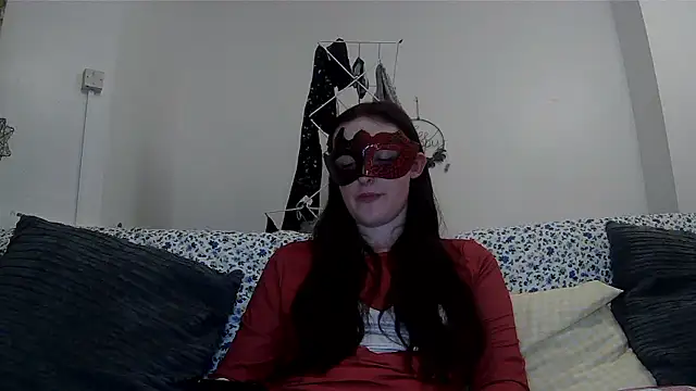 LexiSnowUK online show from January 13, 2026, 9:53 pm