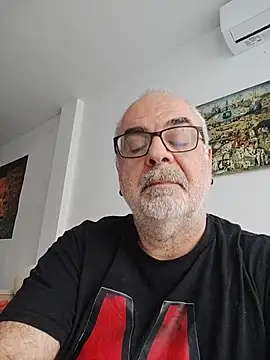 Satiro Sevilla online show from November 29, 2025, 2:09 pm