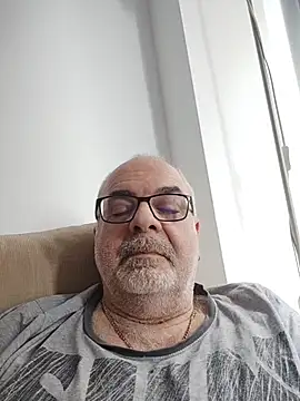 Satiro Sevilla online show from February 19, 2026, 5:31 pm