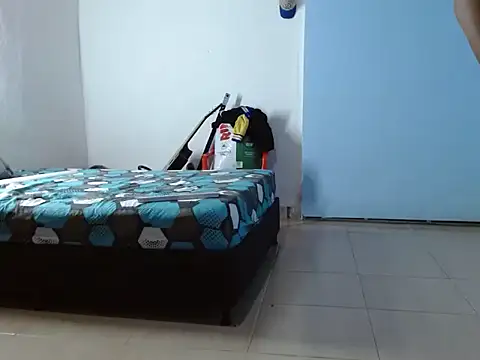 latino hotxxx online show from April 10, 2026, 12:27 am