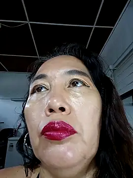 Snapshot of anniecoopeer chatting on March 7, 2025, 12:12 pm anniecoopeer online show from March 7, 2025, 12:12 pm