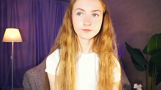 EsmaCarll online show from January 15, 2025, 2:17 am