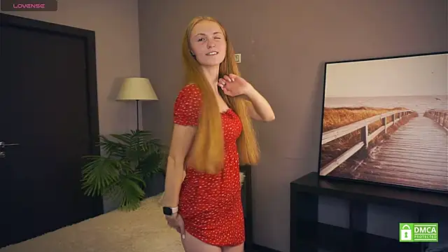 EsmaCarll online show from September 20, 2025, 8:21 pm