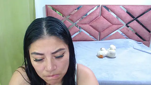 moan sex2 online show from June 13, 2026, 4:54 am