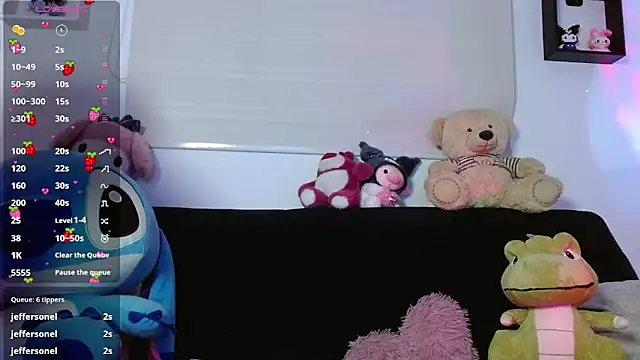 Snapshot of evie_cloud chatting on January 25, 2025, 8:53 am evie cloud online show from January 25, 2025, 8:53 am