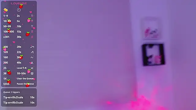 Snapshot of evie_cloud chatting on February 14, 2025, 4:04 am evie cloud online show from February 14, 2025, 4:04 am