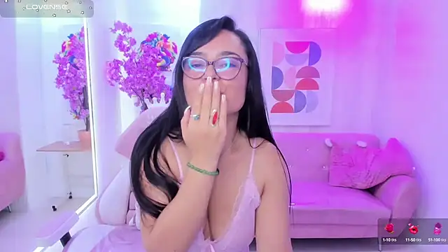 Tiara rr online show from September 23, 2025, 7:28 pm