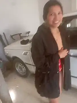 mia submissivewhore online show from March 15, 2025, 6:32 pm