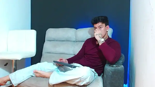 Snapshot of JUSTIN_FULLER1 chatting on March 3, 2026, 6:58 pm JUSTIN FULLER1 online show from March 3, 2026, 6:58 pm