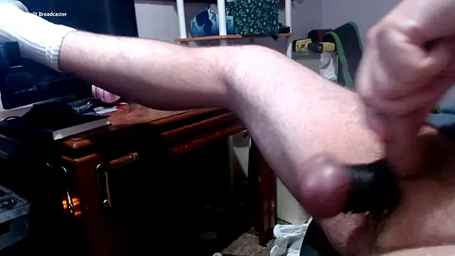 bullymeillcum online show from March 16, 2026, 3:56 am