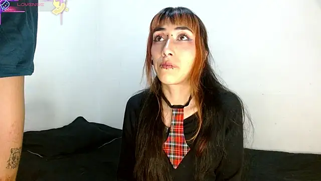 Snapshot of Asterothxznikki chatting on October 29, 2025, 3:42 am Asterothxznikki online show from October 29, 2025, 3:42 am