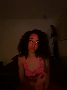 Snapshot of redbonejada chatting on December 14, 2024, 8:56 am redbonejada online show from December 14, 2024, 8:56 am