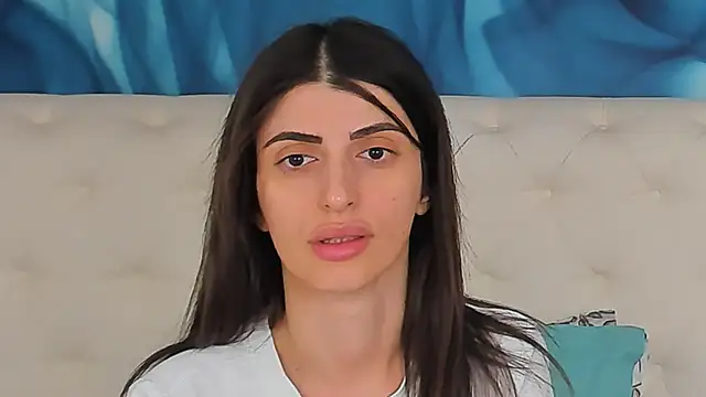 SkinnyDolly online show from June 28, 2026, 3:45 am