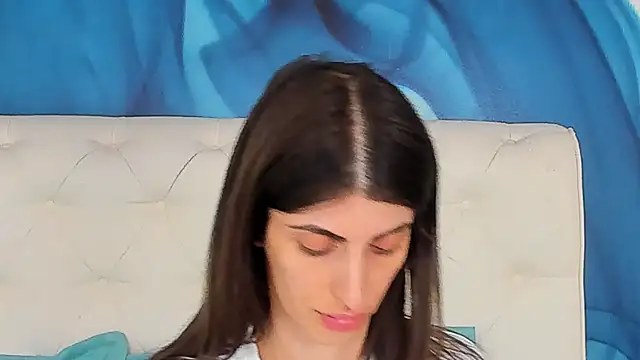 SkinnyDolly online show from July 24, 2026, 4:16 pm