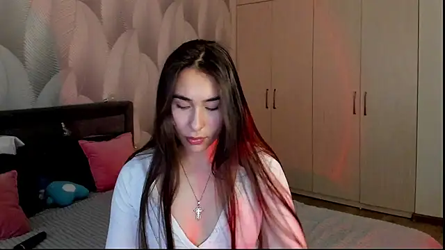 Snapshot of Bambiii_bby chatting on December 5, 2025, 3:26 am Bambiii bby online show from December 5, 2025, 3:26 am