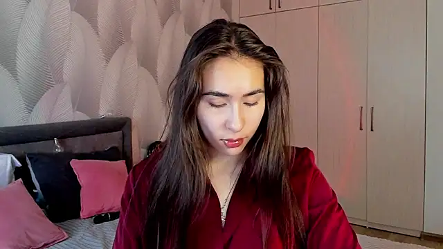 Snapshot of Bambiii_bby chatting on December 15, 2025, 4:06 am Bambiii bby online show from December 15, 2025, 4:06 am