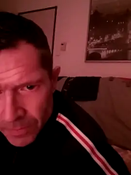 crems77 online show from March 5, 2026, 1:23 am