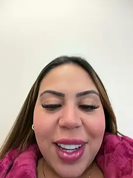 Snapshot of lariic chatting on July 21, 2026, 11:29 pm lariic online show from July 21, 2026, 11:29 pm