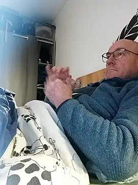 bogland33 online show from January 14, 2026, 7:30 pm