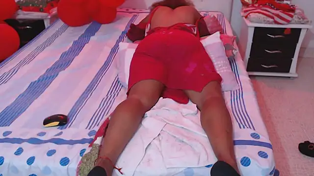 Snapshot of SashaBrianna99 chatting on February 24, 2025, 7:22 am SashaBrianna99 online show from February 24, 2025, 7:22 am