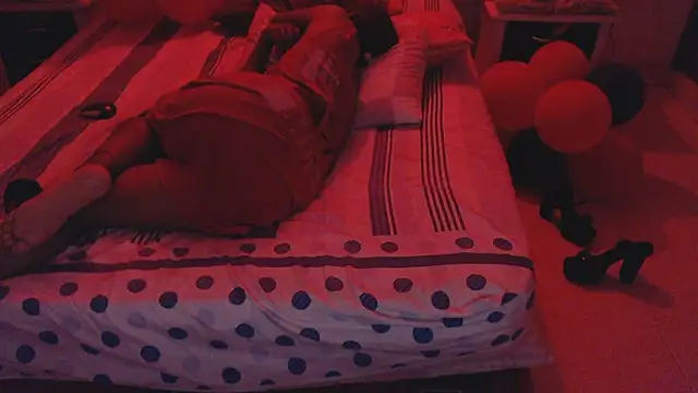 Snapshot of SashaBrianna99 chatting on March 2, 2025, 4:28 am SashaBrianna99 online show from March 2, 2025, 4:28 am