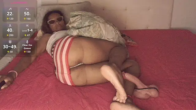 Snapshot of SashaBrianna99 chatting on September 23, 2025, 2:20 pm SashaBrianna99 online show from September 23, 2025, 2:20 pm