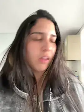 ARITOO  online show from January 19, 2025, 10:06 pm