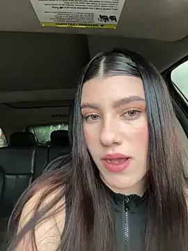 ARITOO  online show from October 4, 2025, 9:35 pm