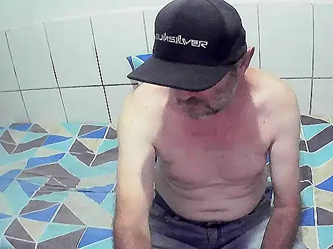 Snapshot of pierdona chatting on October 22, 2025, 5:13 pm pierdona online show from October 22, 2025, 5:13 pm