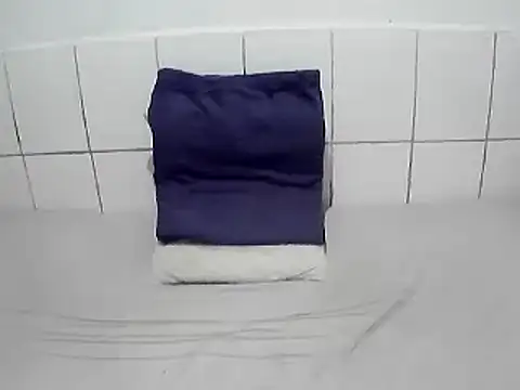 pierdona online show from July 25, 2026, 8:17 pm