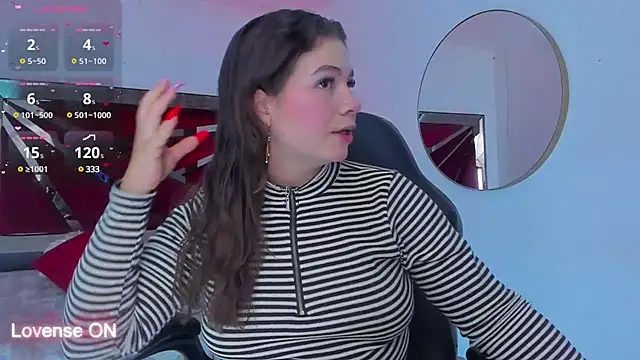 KarenPautt online show from February 19, 2025, 5:27 pm