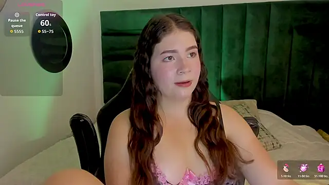 KarenPautt online show from February 28, 2026, 5:25 pm