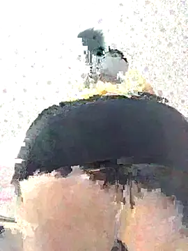 ahross online show from September 18, 2025, 10:39 am