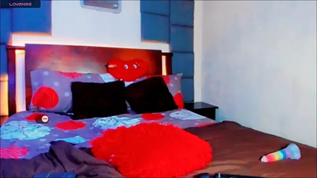 Snapshot of MimiRodriguez chatting on February 27, 2025, 1:27 am MimiRodriguez online show from February 27, 2025, 1:27 am