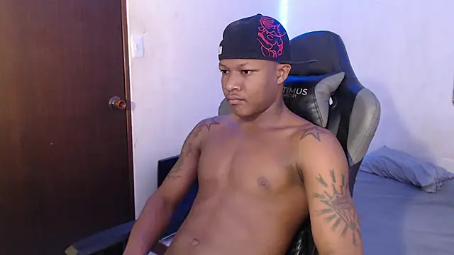 Snapshot of Alid_17 chatting on January 14, 2025, 5:19 am Alid 17 online show from January 14, 2025, 5:19 am