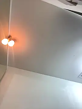 dantedesirexx online show from December 22, 2025, 9:23 pm