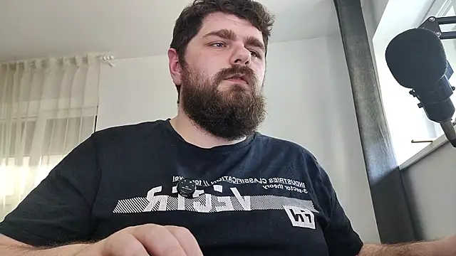 Snapshot of KingMarti chatting on January 27, 2025, 11:43 am KingMarti online show from January 27, 2025, 11:43 am