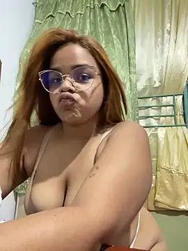 Snapshot of Evabigass chatting on March 22, 2025, 3:42 pm Evabigass online show from March 22, 2025, 3:42 pm