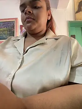 Evabigass online show from June 11, 2026, 1:42 pm