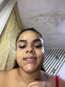 Evabigass online show from July 7, 2026, 6:23 pm