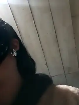 Elvishcassie  online show from March 12, 2025, 6:55 pm