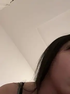  yuki chan online show from June 12, 2026, 4:50 pm