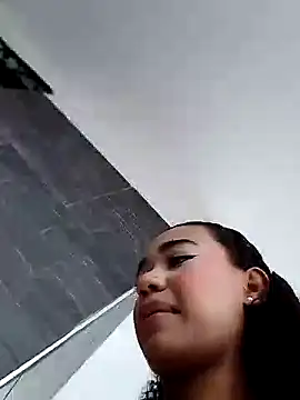 Snapshot of evafoxs chatting on February 6, 2025, 4:36 pm evafoxs online show from February 6, 2025, 4:36 pm