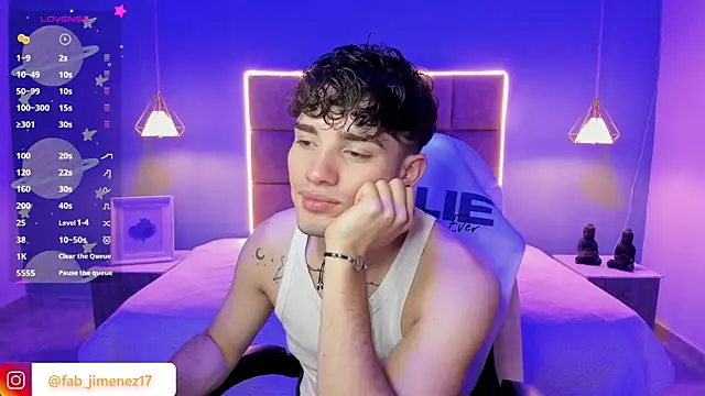 AlejooTwink online show from July 29, 2026, 3:15 am
