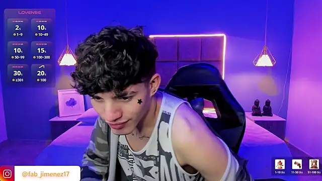 AlejooTwink online show from July 31, 2026, 3:50 am