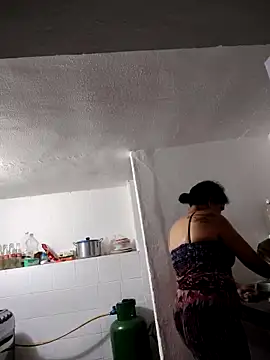 siri duque online show from February 25, 2025, 12:25 am